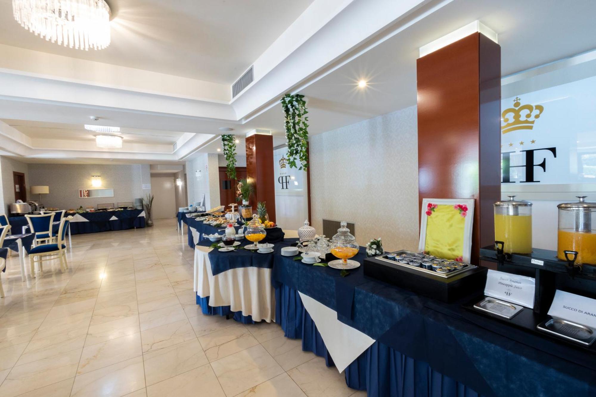 Prince Franklyn Hotel Santa Maria di Castellabate Exterior photo
